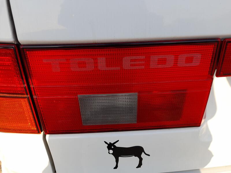Piloto Trasero Izquierdo Interior para Seat Toledo I (1L2)