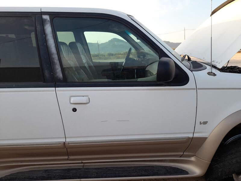 Puerta Delantera Derecha para Ford Usa Explorer (U2, U_)