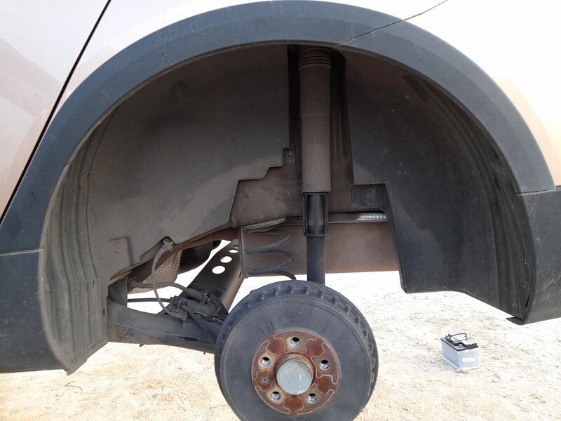 Plastico Pase Rueda Tras. Izq. para Seat Arona (Kj7, Kjp)