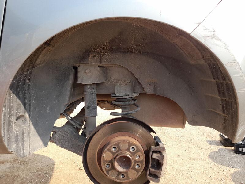 Plastico Pase Rueda Tras. Izq. para Opel Meriva B Monospace (S10)