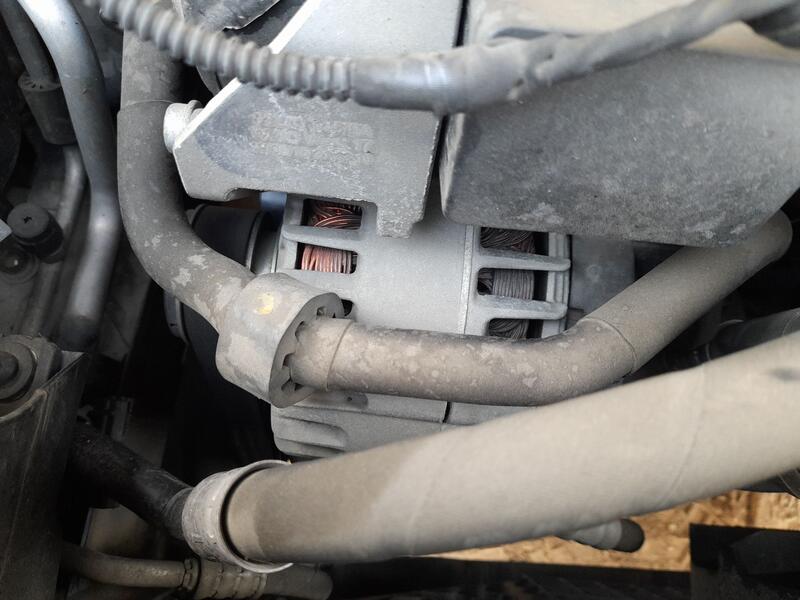 Alternador para Seat Ibiza Iv (6J5, 6P1)