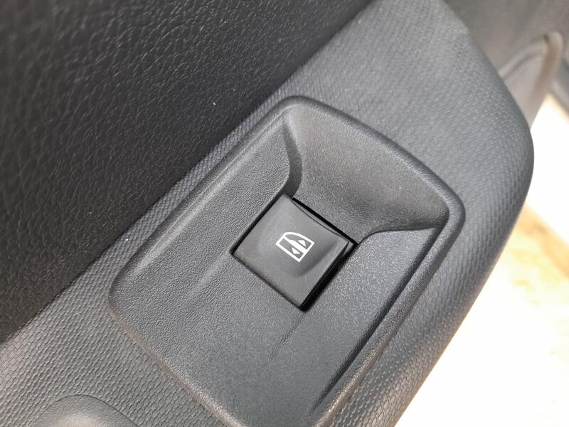 Mando Elevalunas Trasero Izquierdo para Dacia Sandero Ii