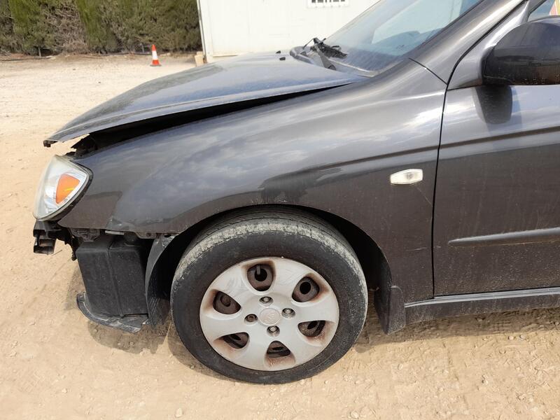 Aleta Delantera Izquierda para Kia Cerato I Sedán (Ld)