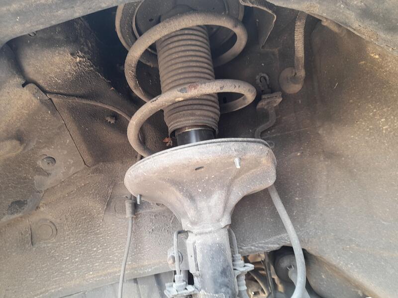 Amortiguador Delantero Izquierdo para Kia Cerato I Sedán (Ld)