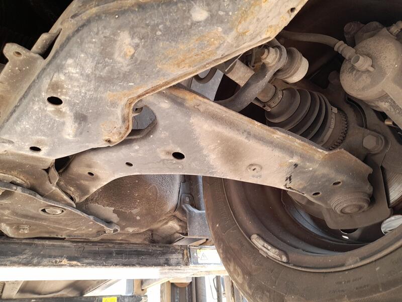 Brazo Suspension Inferior Delantero Izquierdo para Kia Cerato I Sedán (Ld)
