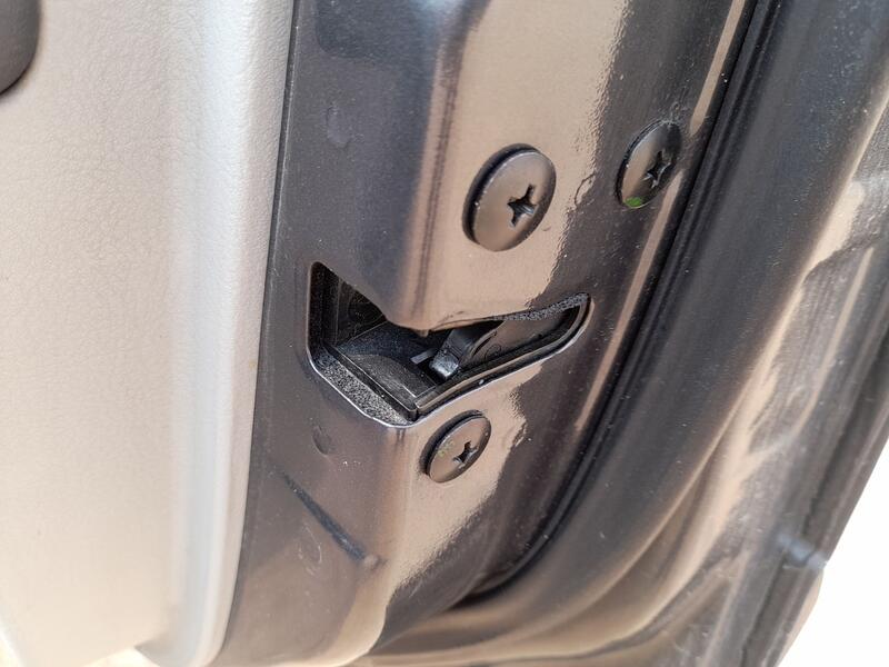 Cerradura Puerta Delantera Derecha para Kia Cerato I Sedán (Ld)