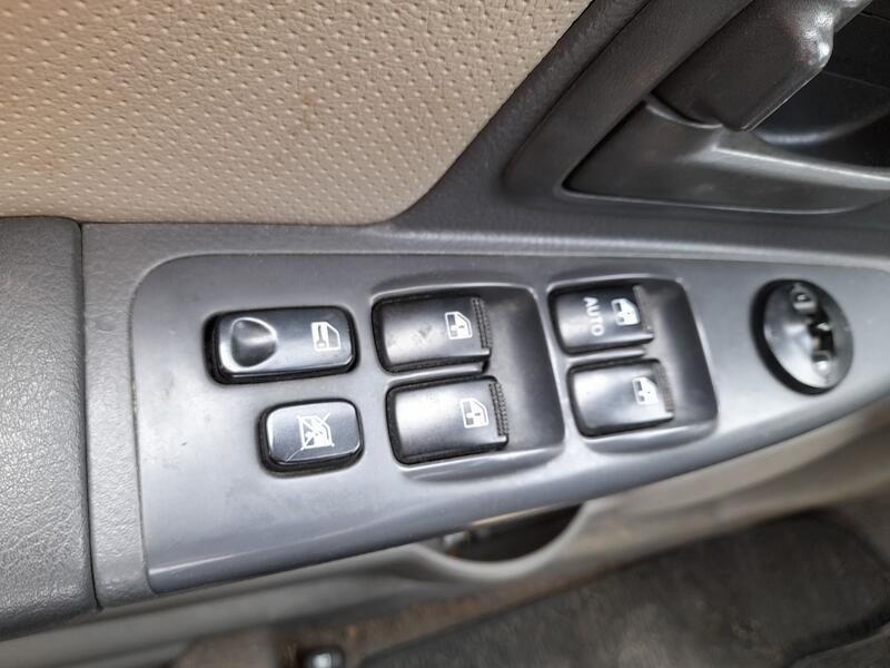 Mando Elevalunas Delantero Izquierdo para Kia Cerato I Sedán (Ld)