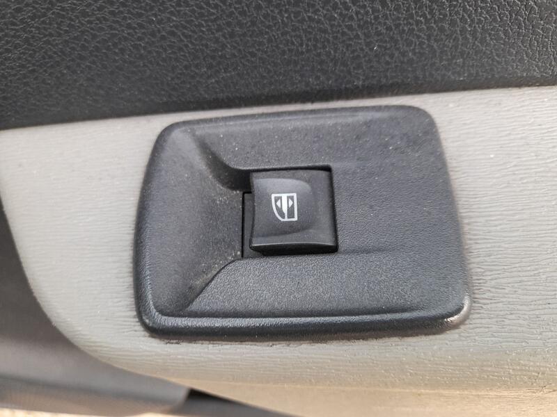 Mando Elevalunas Trasero Derecho para Dacia Lodgy (Js_)