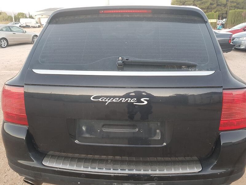 Porton Trasero para Porsche Cayenne (9Pa)