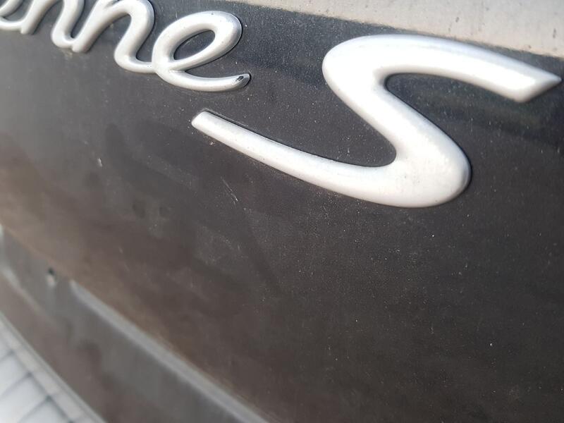 Porton Trasero para Porsche Cayenne (9Pa)