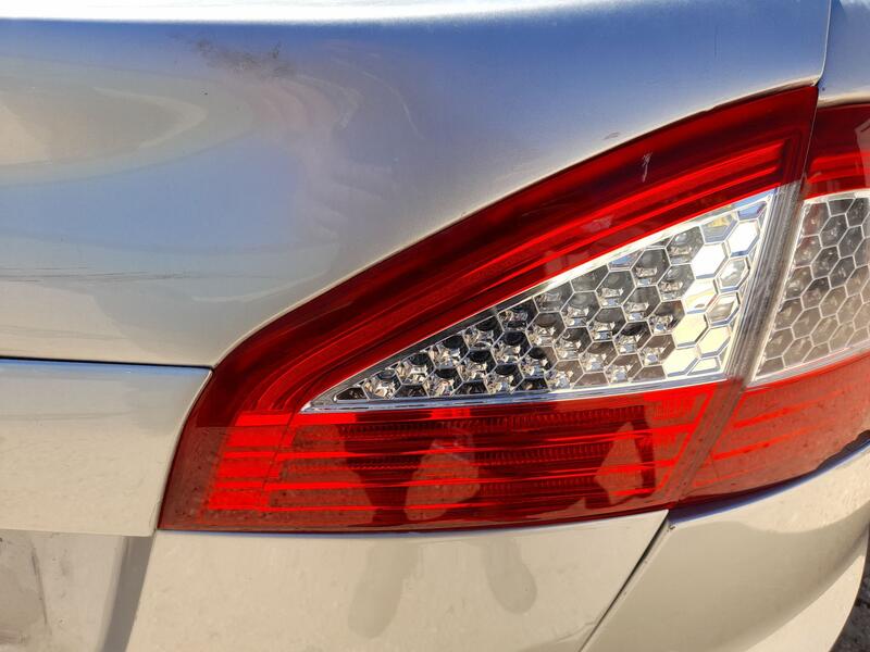 Piloto Trasero Derecho Interior para Ford Mondeo Iv (Ba7)