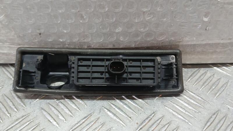 Maneta Exterior Porton para Tesla Model 3 (5Yj3)