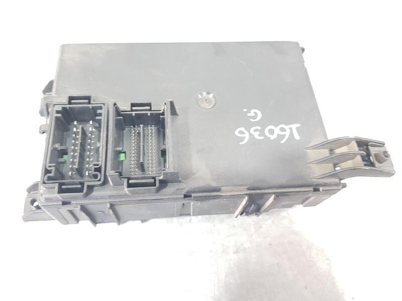 Caja Reles / Fusibles para Opel Corsa D