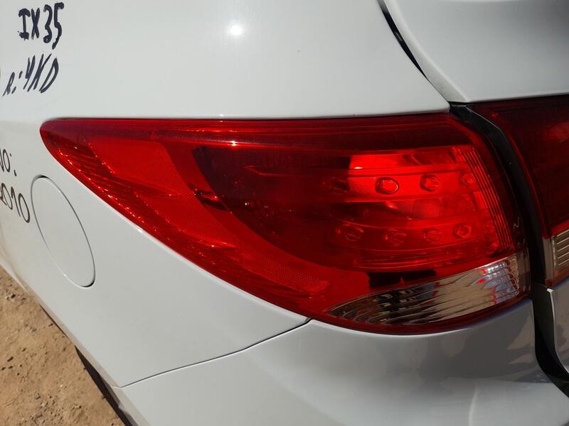 Piloto Trasero Izquierdo Exterior para Hyundai Ix35 (Lm, El, Elh)