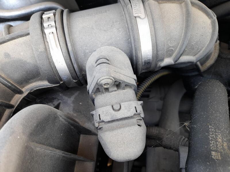 Caudalimetro para Opel Zafira A Monospace (T98)