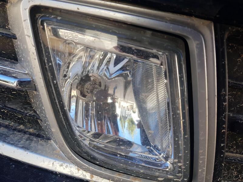 Faro Antiniebla Derecho para Mazda 6 Sedán (Gh)