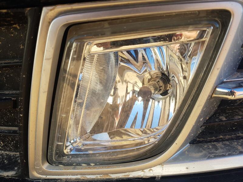 Faro Antiniebla Izquierdo para Mazda 6 Sedán (Gh)
