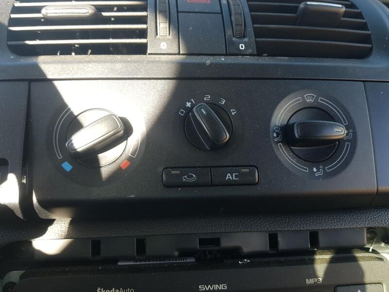 Mando Calefaccion / Aire Acondicionado para Skoda Fabia Ii (542)