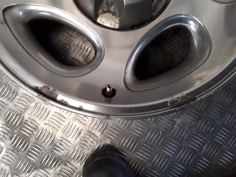 Juego Llantas Aluminio para Ford Usa Explorer (U2, U_)