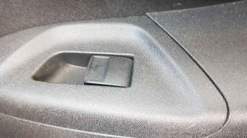 Mando Elevalunas Delantero Derecho para Peugeot 108
