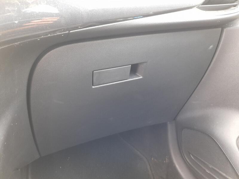 Guantera para Opel Corsa F (P2Jo)
