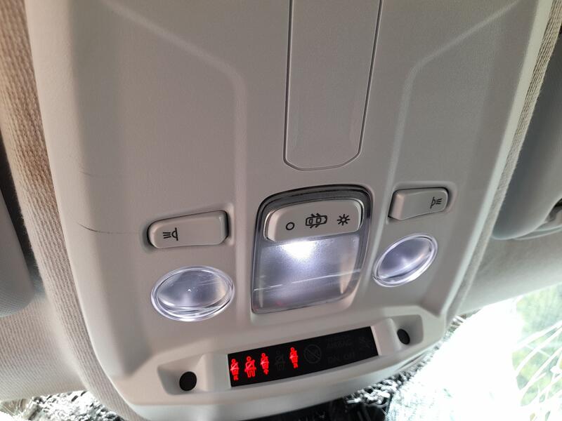 Luz Interior para Opel Corsa F (P2Jo)