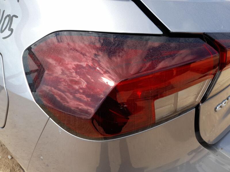 Piloto Trasero Izquierdo Exterior para Opel Corsa F (P2Jo)