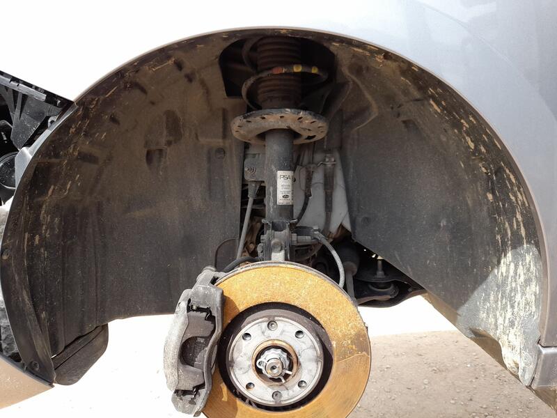 Plastico Pase Rueda Del. Izq. para Opel Corsa F (P2Jo)