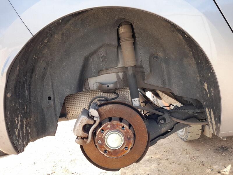 Plastico Pase Rueda Tras. Dch. para Opel Corsa F (P2Jo)