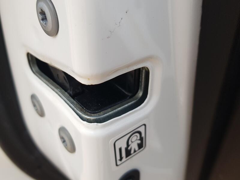 Cerradura Puerta Trasera Izquierda para Toyota Land Cruiser Prado (_J15_)