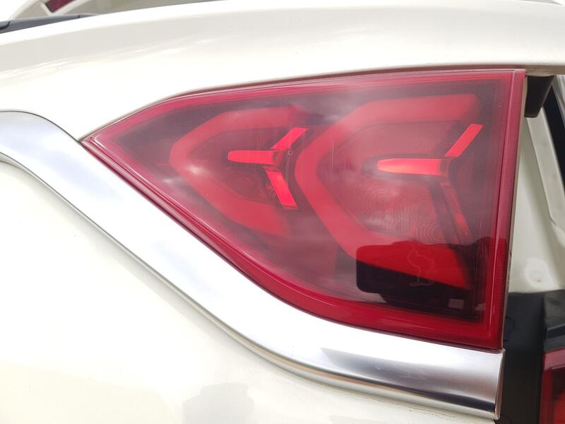 Piloto Trasero Derecho Interior para Ssangyong Korando (C300)