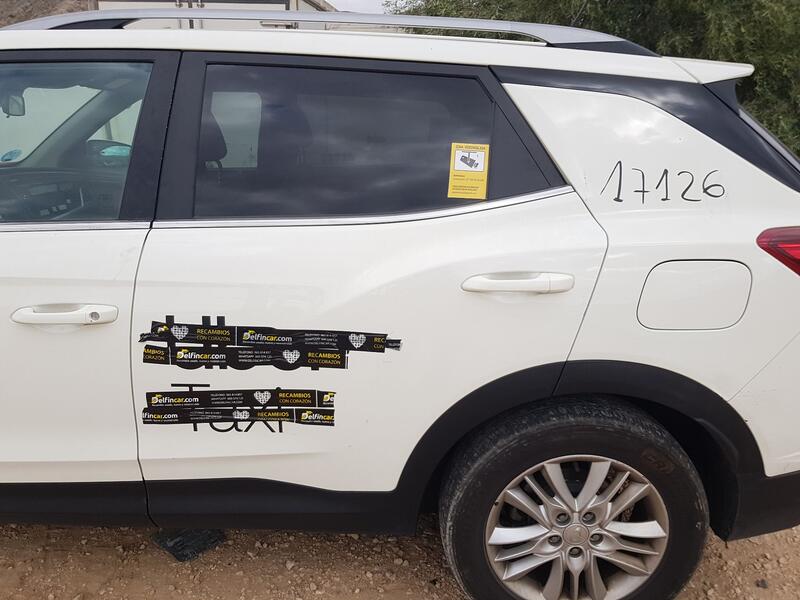 Puerta Trasera Izquierda para Ssangyong Korando (C300)
