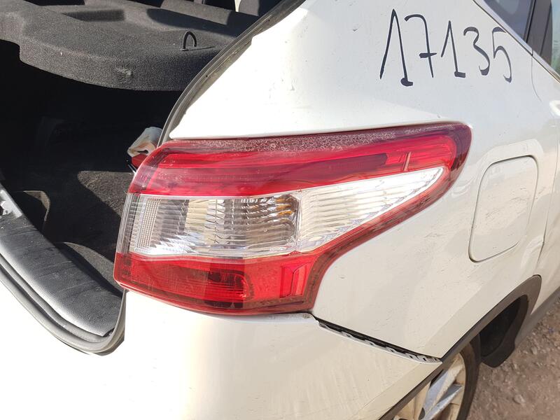Piloto Trasero Derecho Exterior para Nissan Qashqai Ii (J11, J11_)