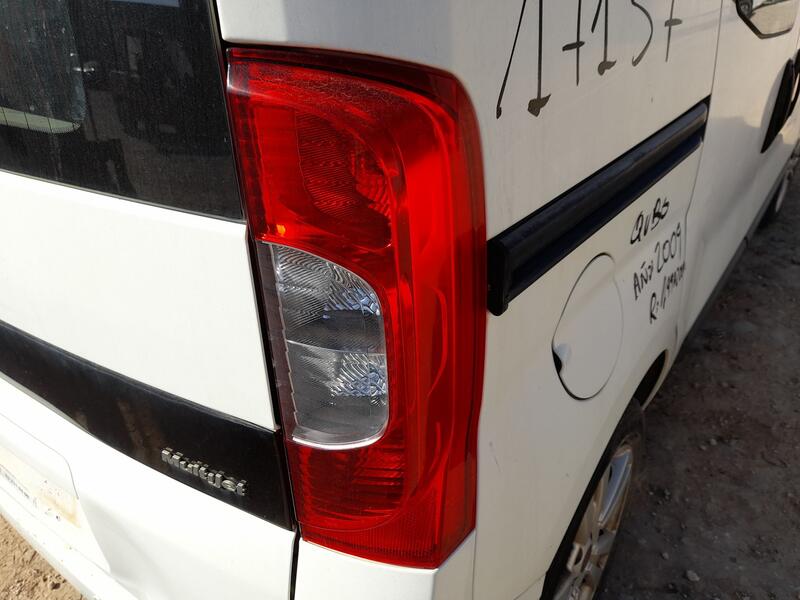 Piloto Trasero Derecho para Fiat Qubo (225_)