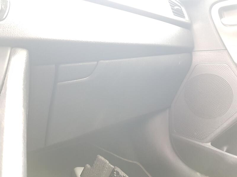 Guantera para Kia Niro I (De)