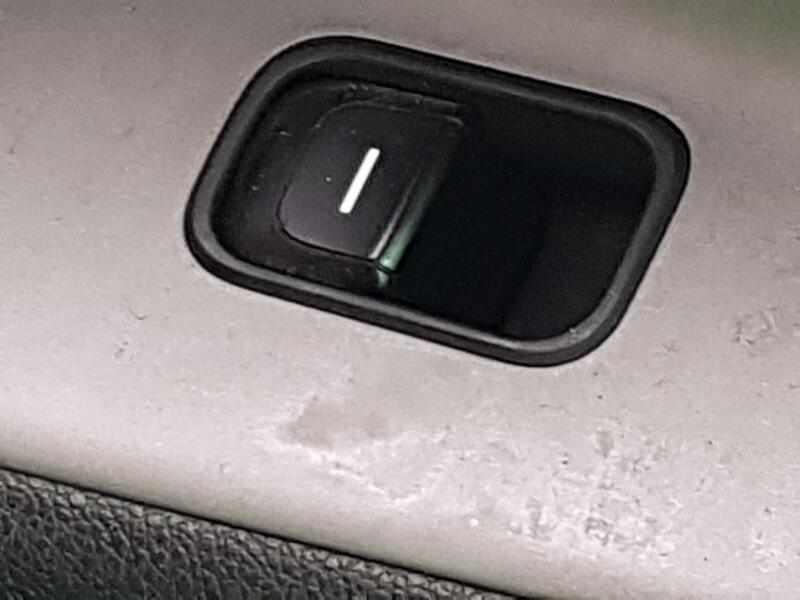 Mando Elevalunas Trasero Izquierdo para Kia Niro I (De)