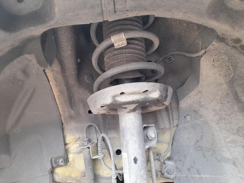 Amortiguador Delantero Izquierdo para Opel Corsa E (X15)