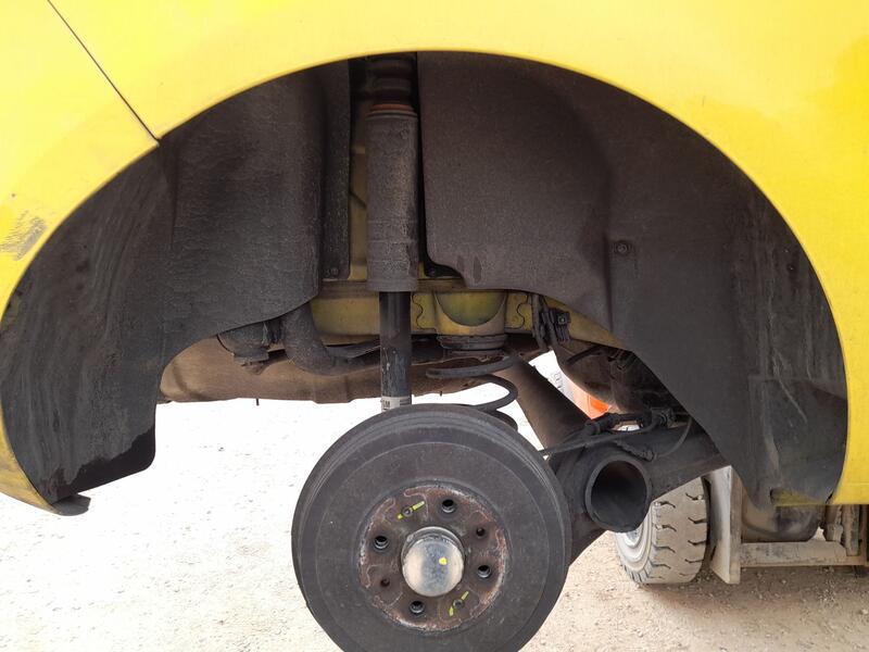 Plastico Pase Rueda Tras. Dch. para Opel Corsa E (X15)