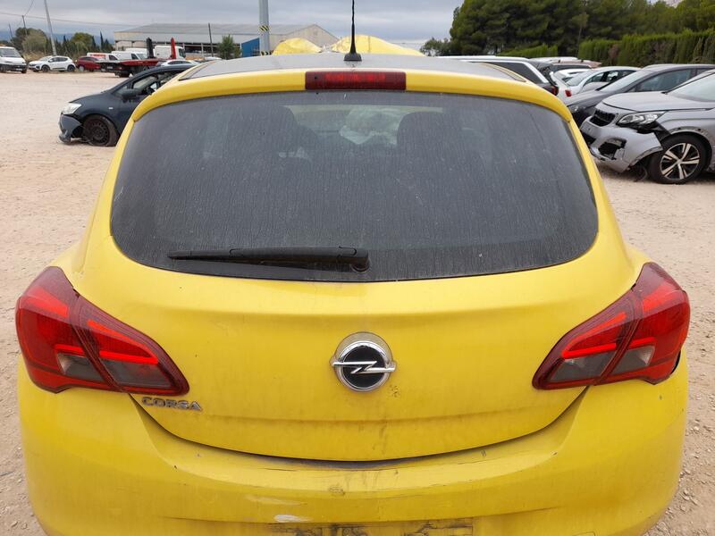 Porton Trasero para Opel Corsa E (X15)