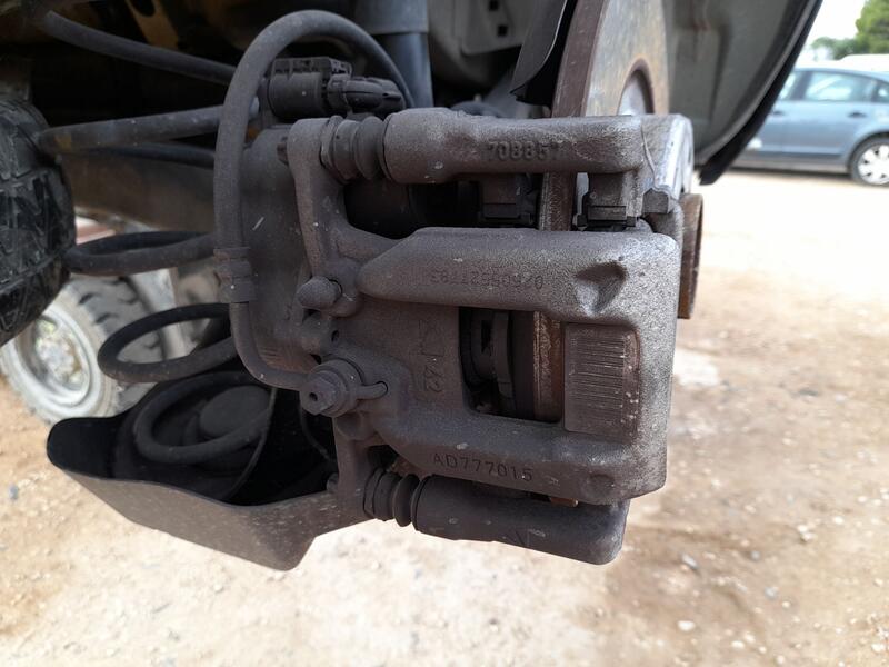 Pinza Freno Trasera Derecha para Peugeot 5008 Ii (Mc_, Mj_, Mr_, M4_)