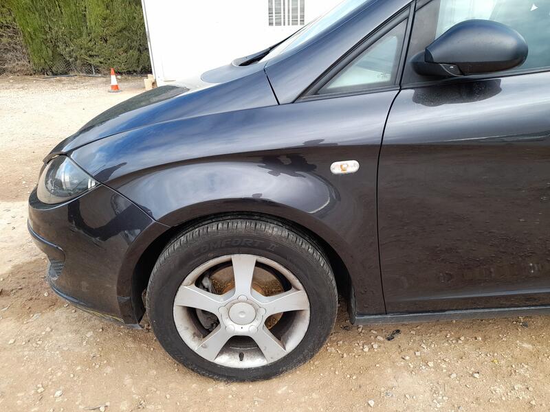 Aleta Delantera Izquierda para Seat Toledo Iii (5P2)