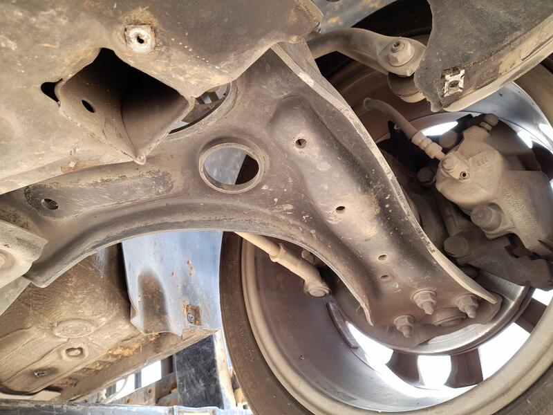 Brazo Suspension Inferior Delantero Izquierdo para Seat Ibiza Iv (6J5, 6P1)