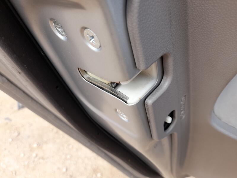 Cerradura Puerta Trasera Izquierda para Honda Insight (Ze_)
