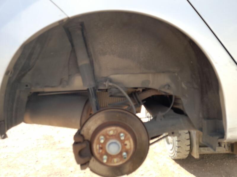Plastico Pase Rueda Tras. Dch. para Honda Insight (Ze_)