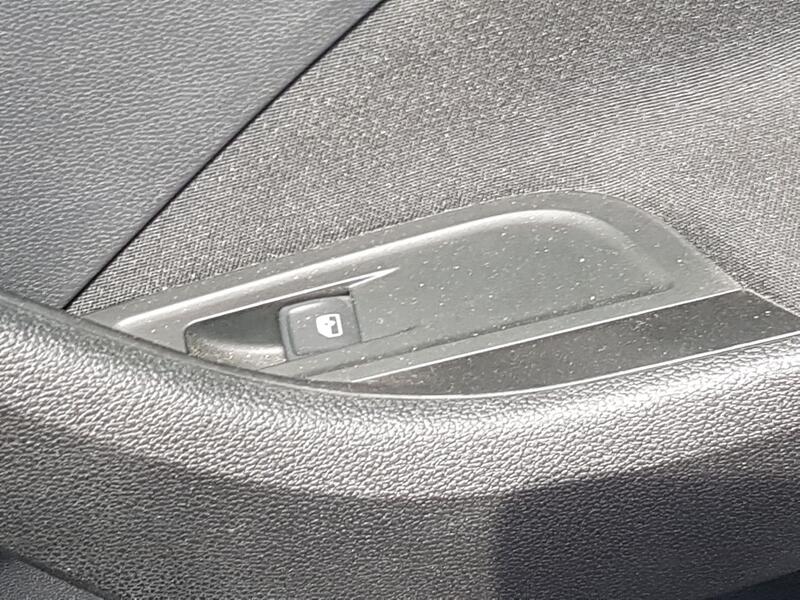 Mando Elevalunas Trasero Derecho para Skoda Kamiq (Nw4)