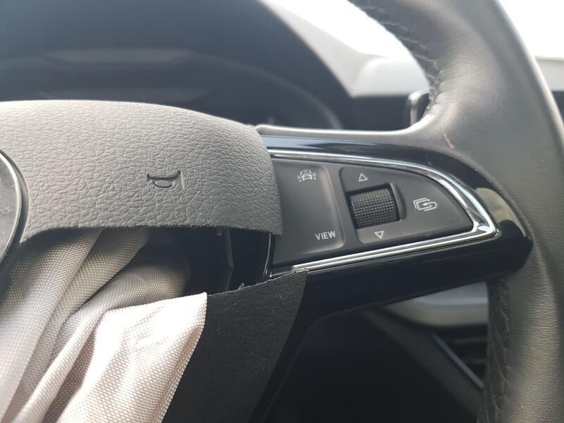 Volante para Skoda Kamiq (Nw4)