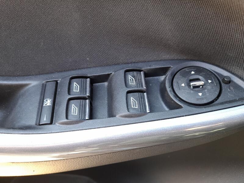 Mando Elevalunas Delantero Izquierdo para Ford Focus Iii