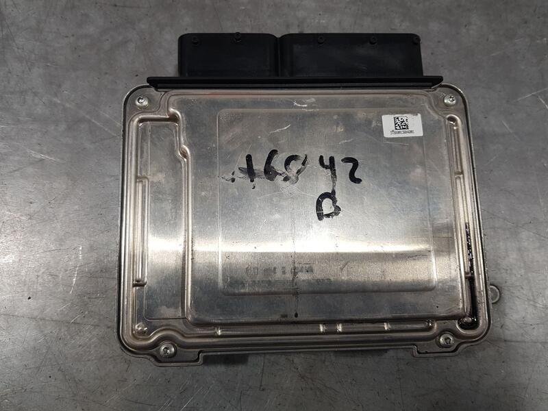Centralita Motor Uce para Volkswagen T-Roc (A11, D11)
