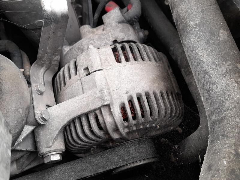 Alternador para Bmw X5 (E70)