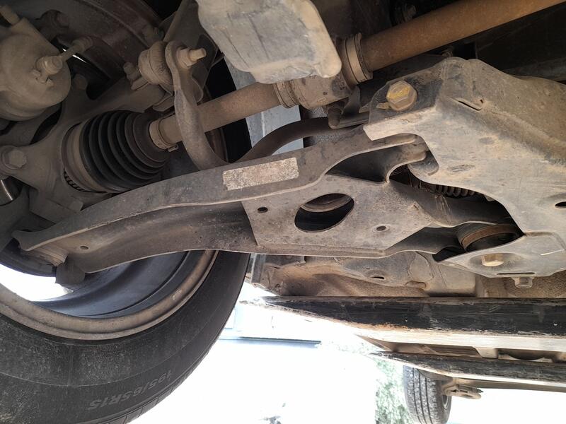 Brazo Suspension Inferior Delantero Derecho para Hyundai Ix20 (Jc)